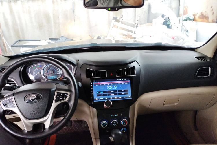 Used Haima S7 2015 Revised Version 2.0L Automatic Zongchi Trim Interior 2