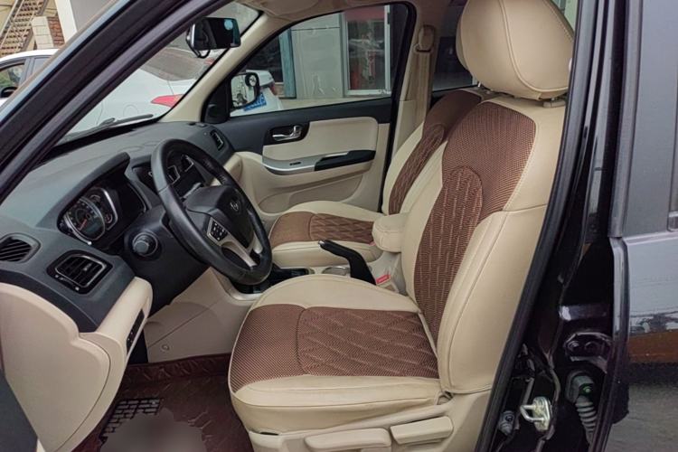 Used Haima S7 2015 2.0L Automatic ZhiShang Version Left Front Seat