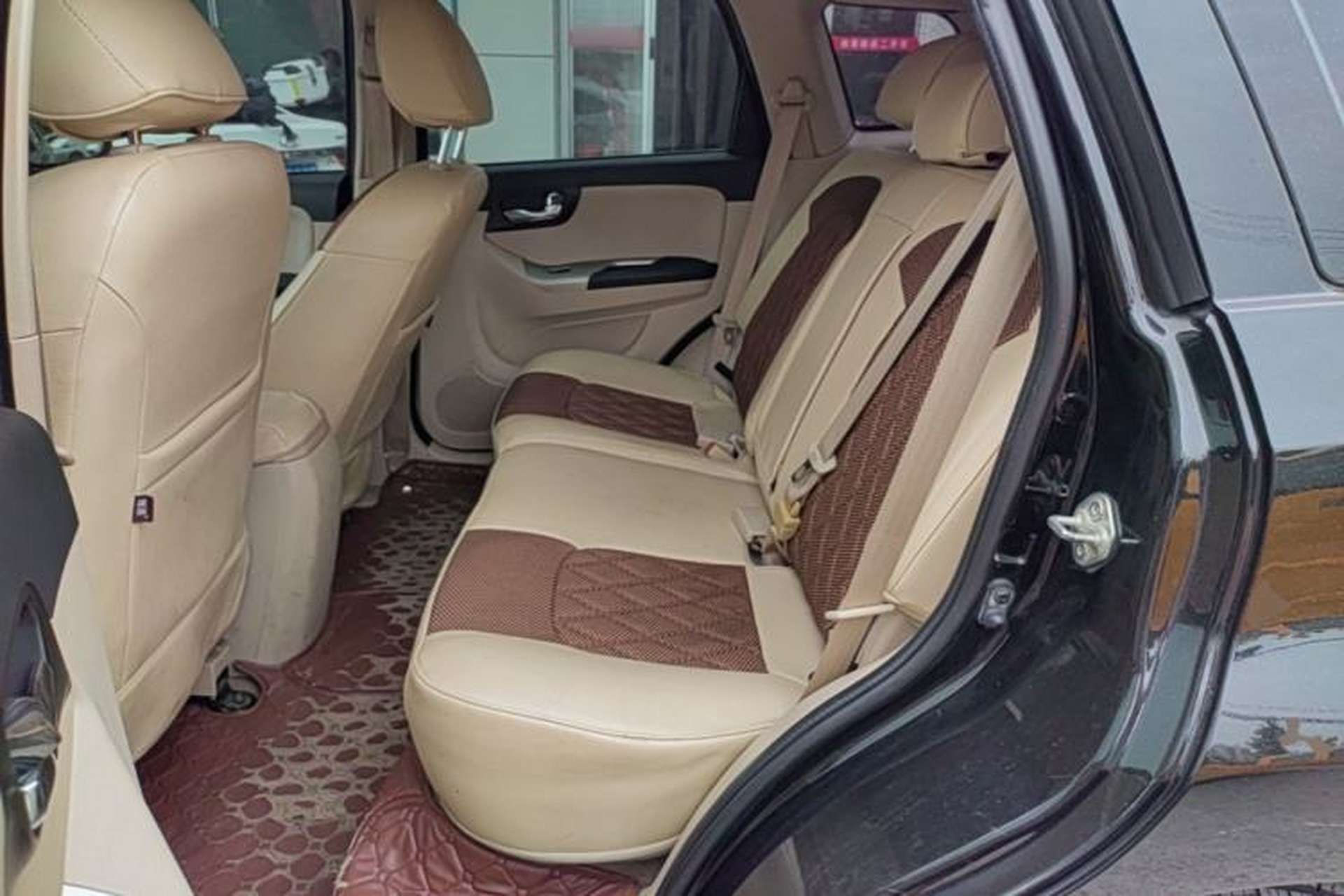 Used Haima S7 2015 2.0L Automatic ZhiShang Version Left Rear Seat