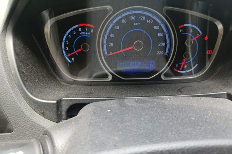 Used Haima S7 2015 2.0L Automatic Smart Enjoyment Version Odometer Close Up