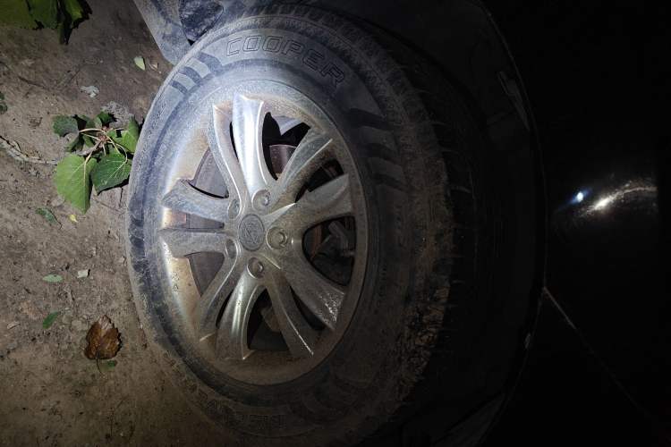 Used Haima S7 2015 2.0L Automatic ZhiZhen Version Right Front Wheel Hub