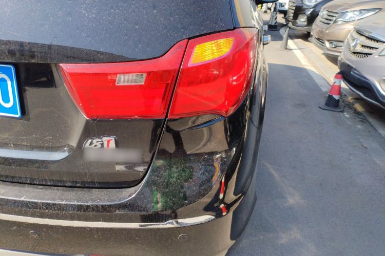 Used Haima S7 2015 Revised 1.8T Automatic Zongcheng Version Right Rear Taillight