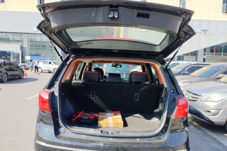 Used Haima S7 2015 Revised 1.8T Automatic Zongcheng Version Trunk