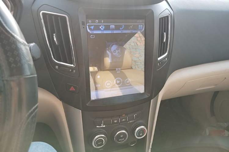 Used Haima S7 2015 2.0L Automatic ZhiShang Version Audio And AC Panel