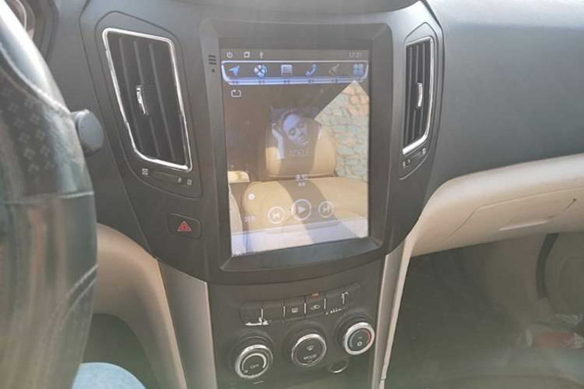 Used Haima S7 2015 2.0L Automatic ZhiShang Version Audio And AC Panel