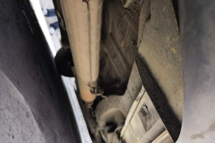 Used Haima S7 2015 2.0L Automatic ZhiShang Version Chassis Rear Right