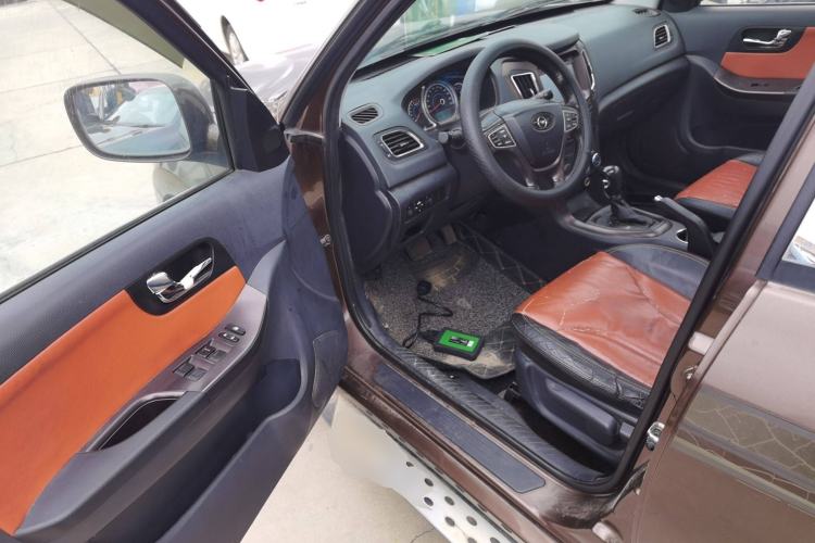 Used Haima S7 2015 Revised 1.8T Automatic Zongcheng Version Driver Seat