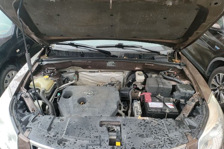 Used Haima S7 2015 Revised 1.8T Automatic Zongchi Version Engine Bay