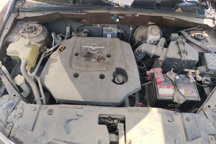 Used Haima S7 2015 2.0L Automatic Smart Enjoyment Version Engine Bay