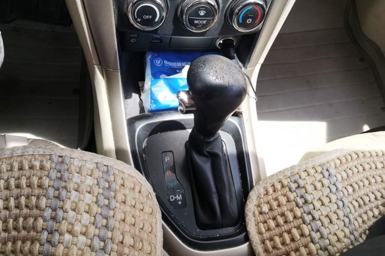 Used Haima S7 2015 2.0L Automatic ZhiShang Version Gear Lever