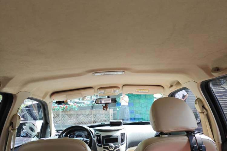 Used Haima S7 2015 2.0L Automatic ZhiShang Version Headliner