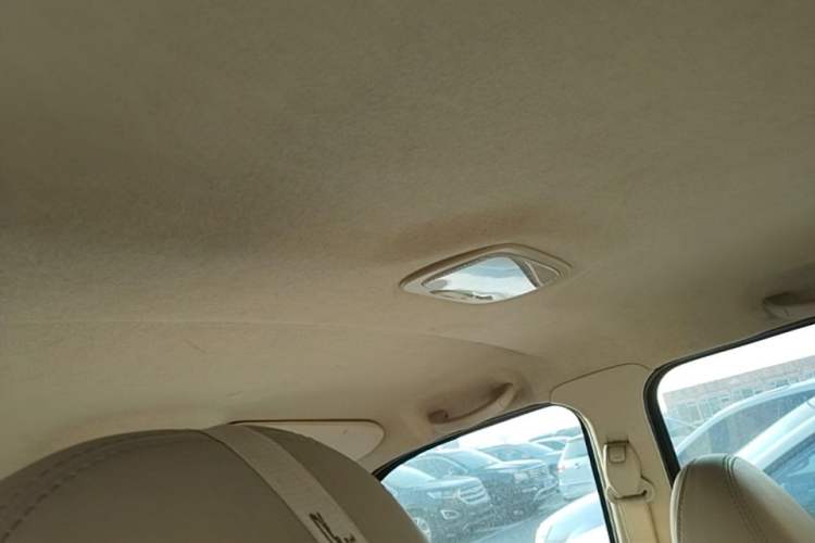 Used Haima S7 2015 2.0L Automatic ZhiShang Version Headliner