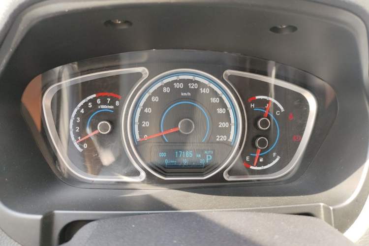 Used Haima S7 2015 2.0L Automatic Smart Enjoyment Version Instrument Cluster