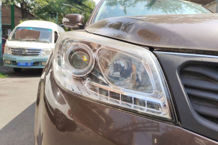 Used Haima S7 2015 2.0L Automatic Smart Enjoyment Version Right Front Headlight