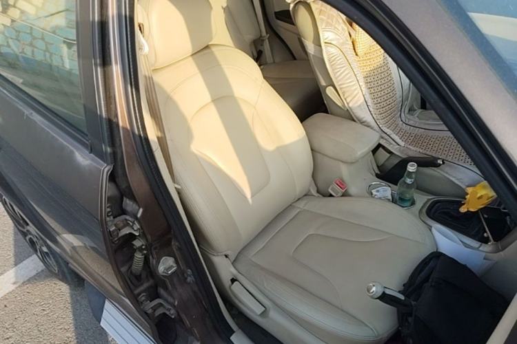 Used Haima S7 2015 2.0L Automatic ZhiShang Version Right Front Seat