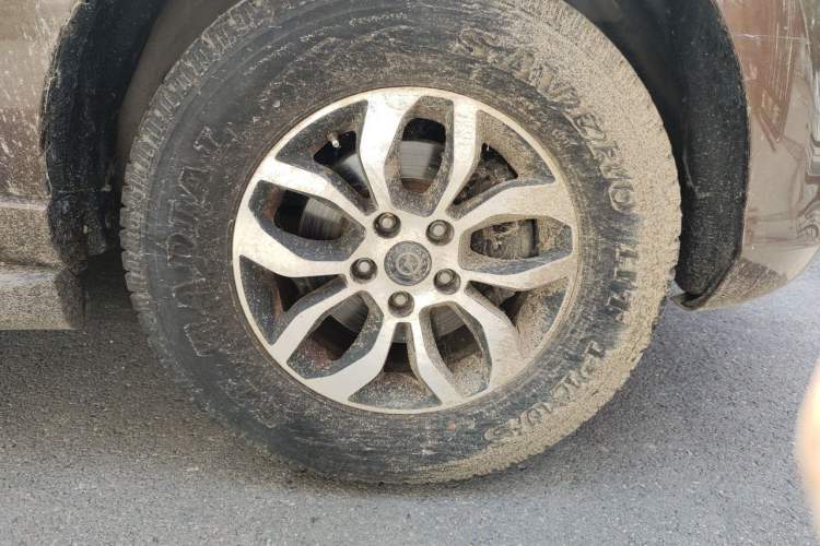 Used Haima S7 2015 2.0L Automatic Smart Enjoyment Version Right Front Wheel Hub
