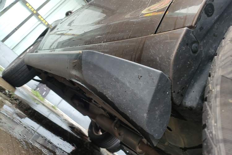 Used Haima S7 2015 Revised 1.8T Automatic Zongchi Version Right Side Sill