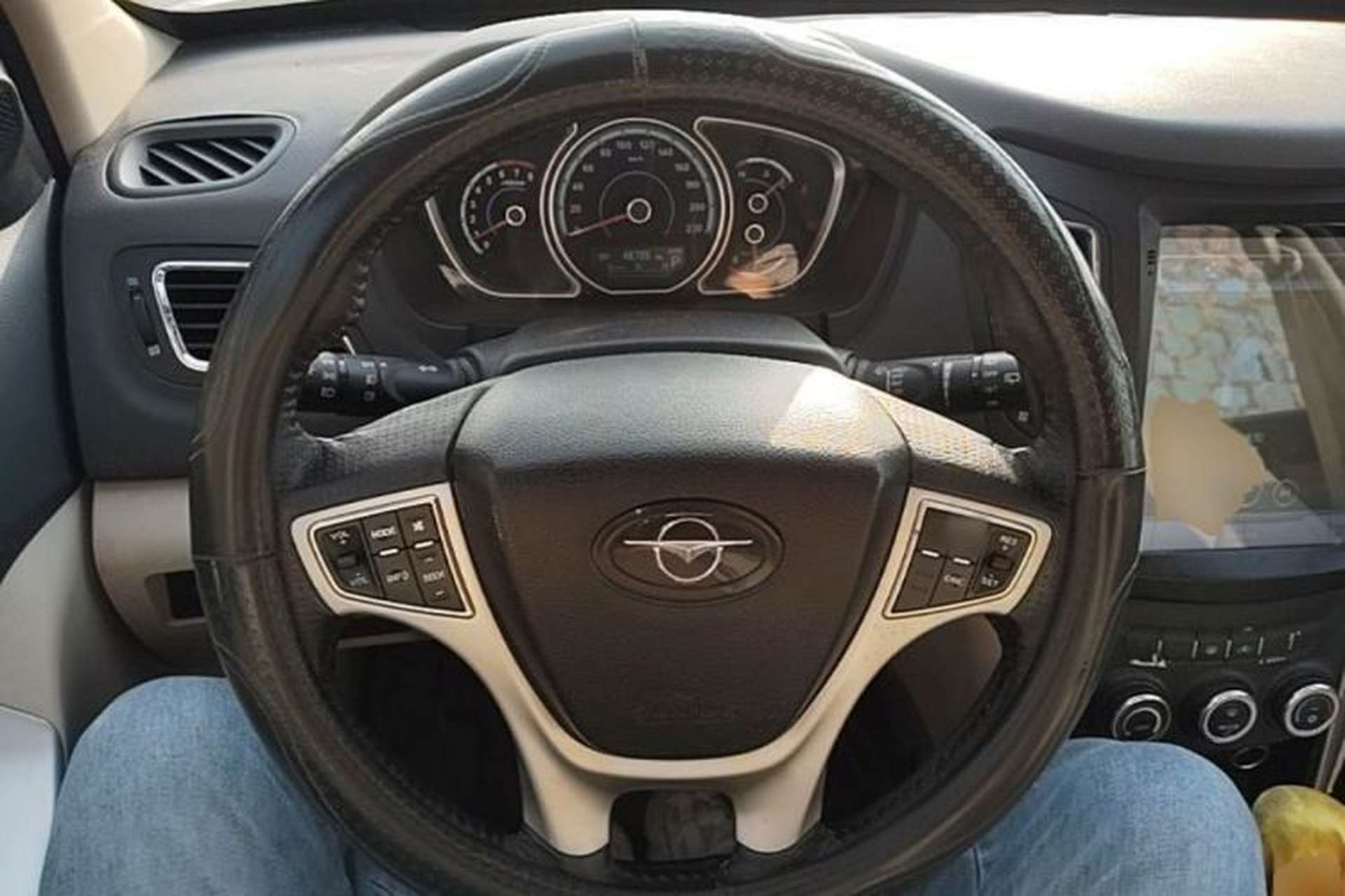 Used Haima S7 2015 2.0L Automatic ZhiShang Version Steering Wheel