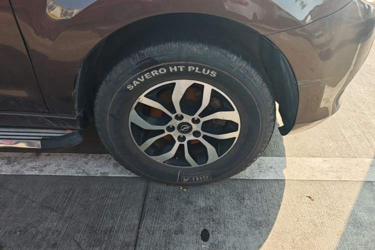 Used Haima S7 2015 2.0L Automatic Smart Enjoyment Version Right Front Wheel Hub