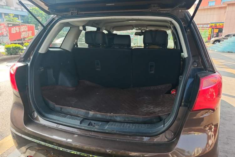 Used Haima S7 2015 2.0L Automatic Smart Enjoyment Version Trunk