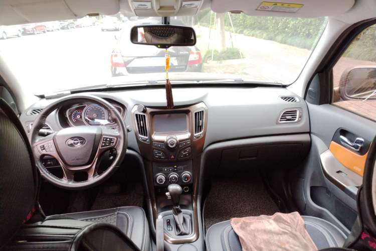 Used Haima S7 2015 2.0L Automatic Smart Enjoyment Version Center Console