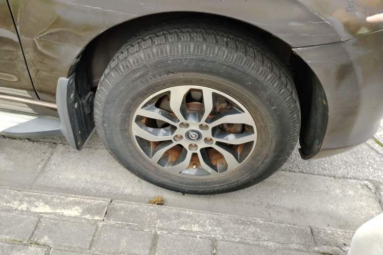 Used Haima S7 2015 2.0L Automatic Smart Enjoyment Version Right Front Wheel Hub