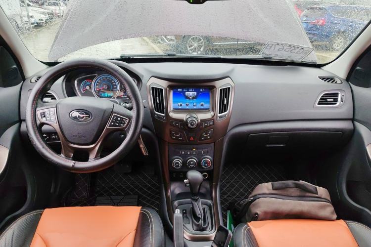 Used Haima S7 2015 2.0L Automatic Smart Enjoyment Version Center Console