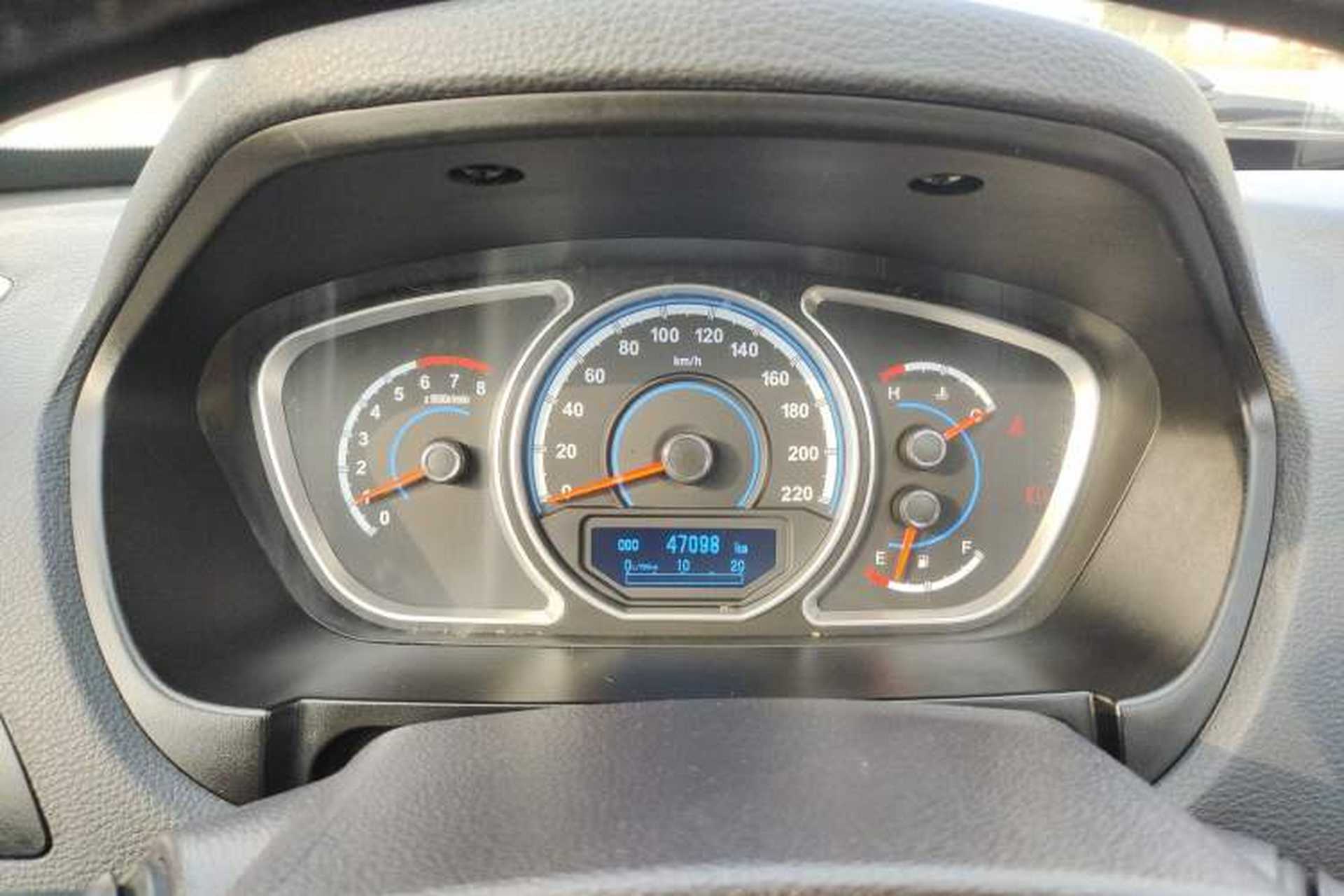 Used Haima S7 2015 Revised Version 2.0L Manual – Zongcheng Edition Instrument Cluster