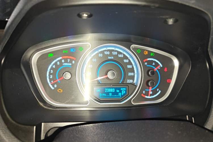 Used Haima S7 2015 2.0L Automatic ZhiShang Version Instrument Cluster
