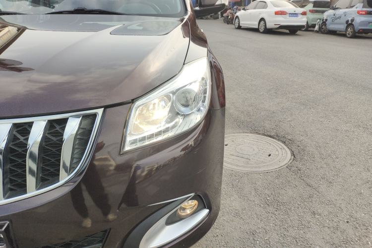 Used Haima S7 2015 Revised Version 2.0L Manual – Zongcheng Edition Left Front Headlight