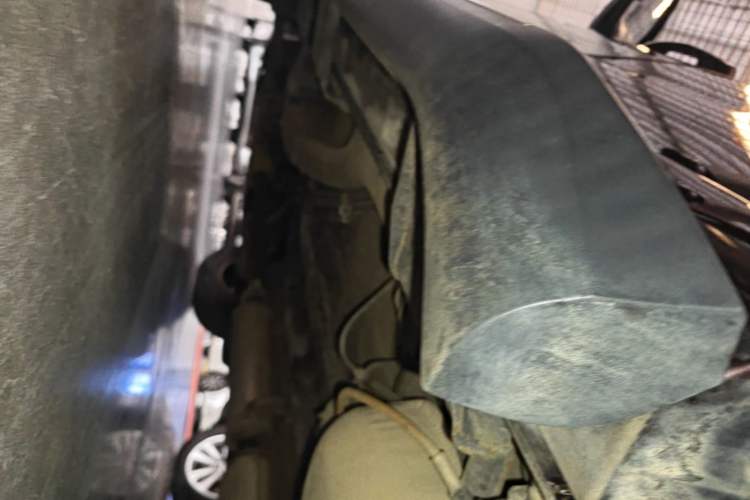 Used Haima S7 2015 2.0L Automatic ZhiShang Version Left Side Sill