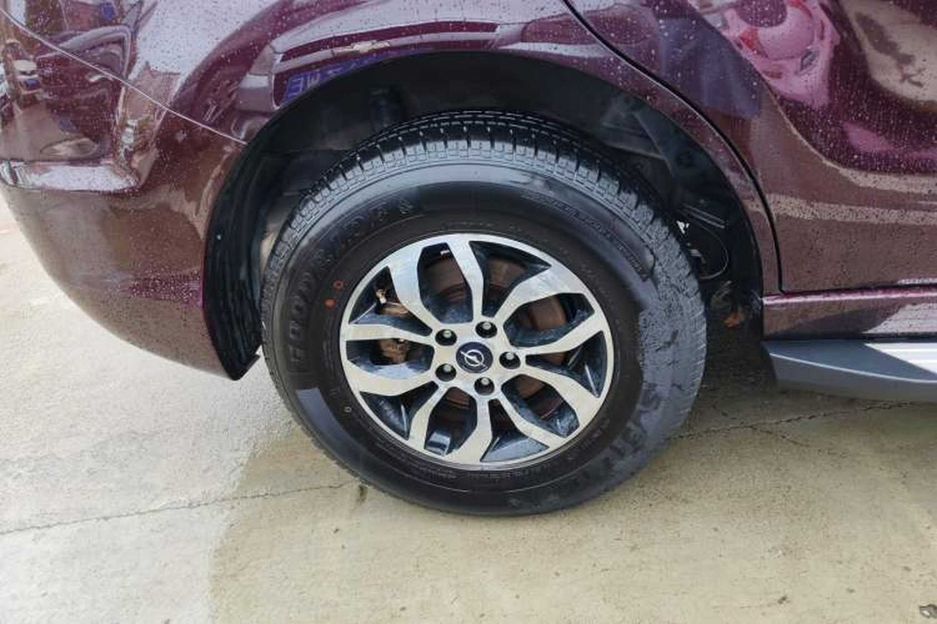 Used Haima S7 2015 2.0L Automatic Smart Enjoyment Version Right Rear Wheel Hub