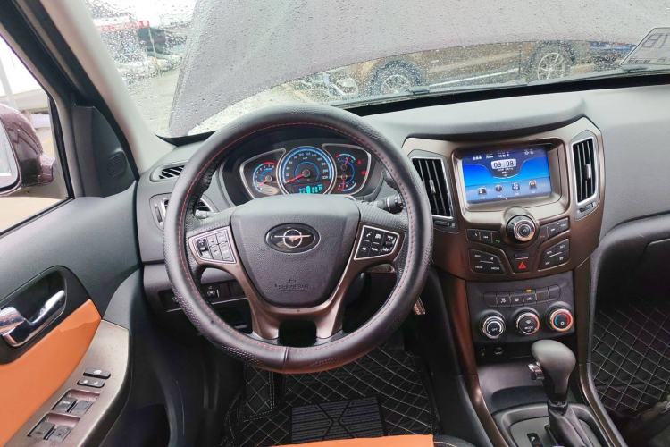 Used Haima S7 2015 2.0L Automatic Smart Enjoyment Version Steering Wheel