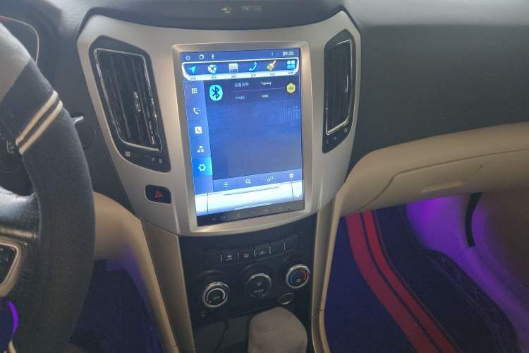 Used Haima S7 2015 Revised 1.8T Automatic Zongchi Version Audio And AC Panel