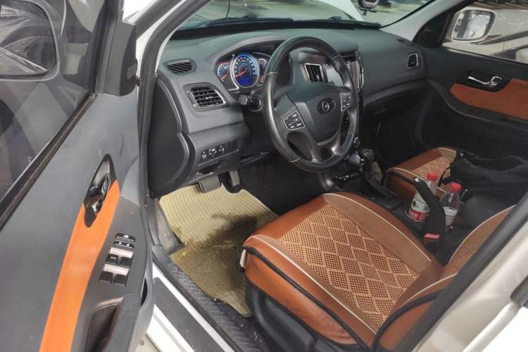Used Haima S7 2015 Revised 1.8T Automatic Zongcheng Version Driver Seat
