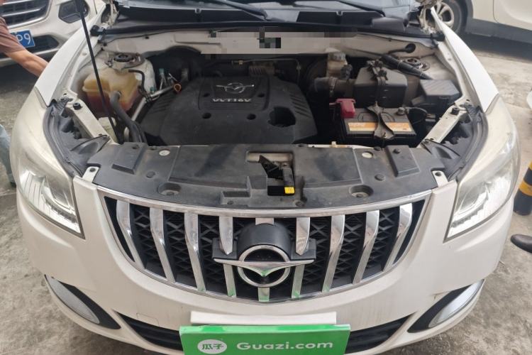 Used Haima S7 2015 Revised Version 2.0L Automatic Zongchi Trim Engine Bay