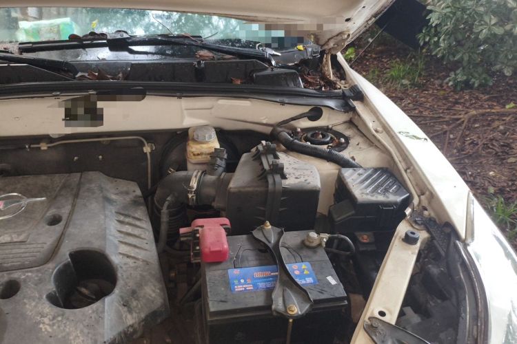 Used Haima S7 2015 2.0L Manual Smart Edition Engine Bay Left