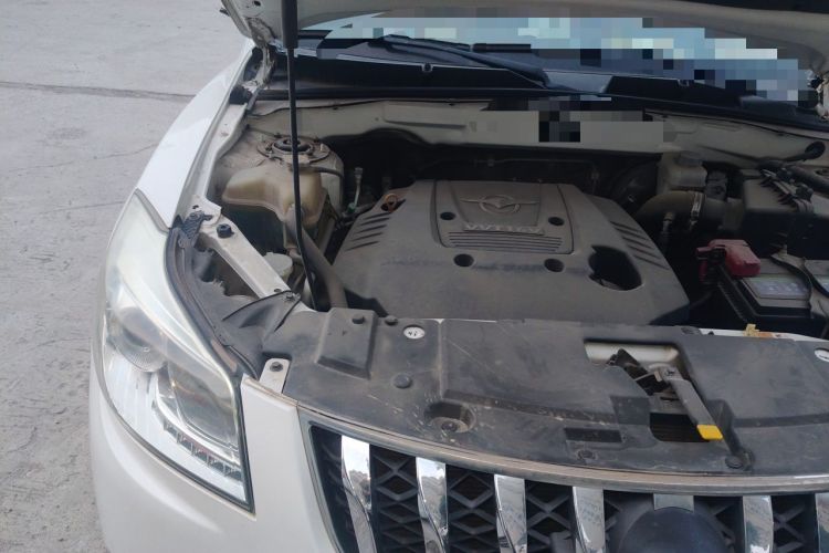 Used Haima S7 2015 Revised Version 2.0L Manual – Zongcheng Edition Engine Bay Right
