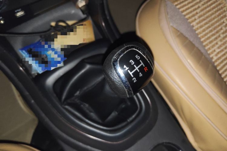 Used Haima S7 2015 Revised Version 2.0L Manual – Zongcheng Edition Gear Lever