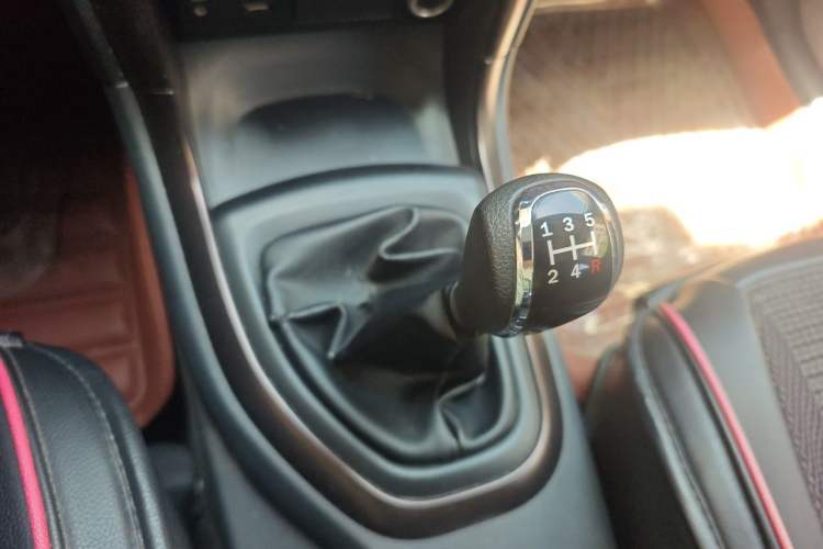 Used Haima S7 2015 2.0L Manual ZhiShang Version Gear Lever