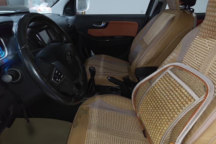 Used Haima S7 2015 Revised Version 2.0L Manual – Zongcheng Edition Left Front Seat