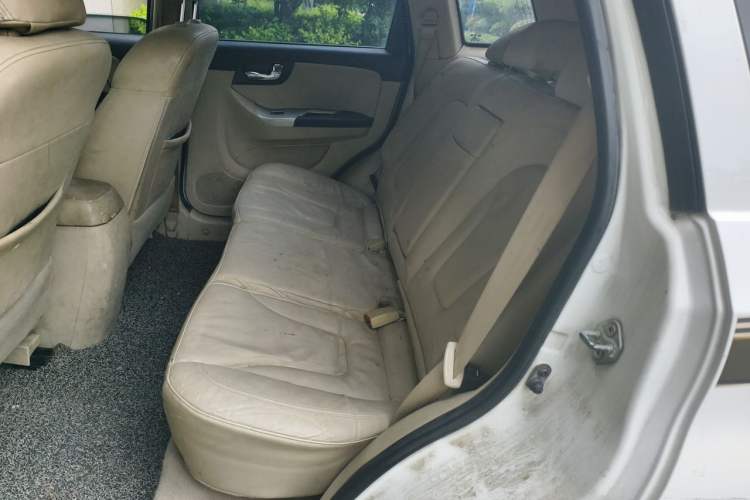 Used Haima S7 2015 2.0L Automatic ZhiShang Version Left Rear Seat