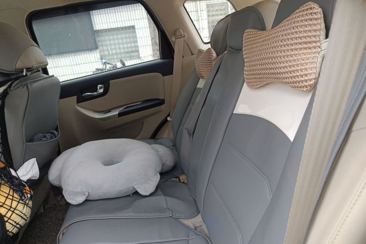 Used Haima S7 2015 Revised Version 2.0L Automatic Zongchi Trim Left Rear Seat