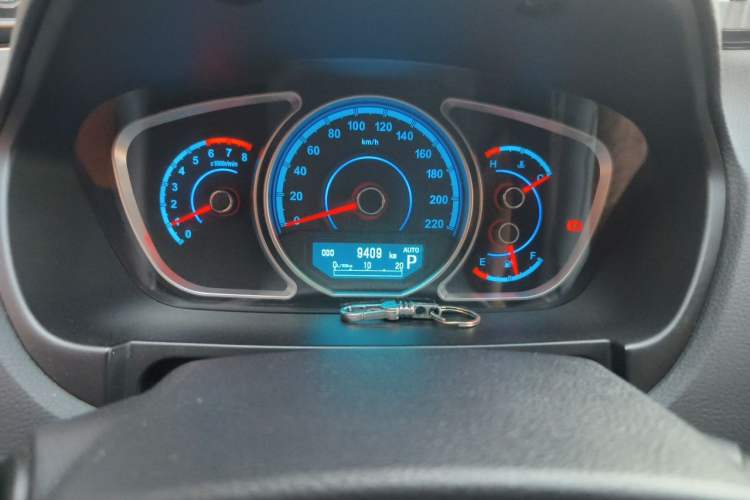 Used Haima S7 2015 Revised 1.8T Automatic Zongcheng Version Odometer Close Up