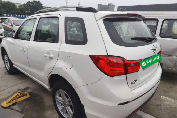 Used Haima S7 2015 Revised Version 2.0L Manual – Enjoyment Edition Rear Left 45 Deg