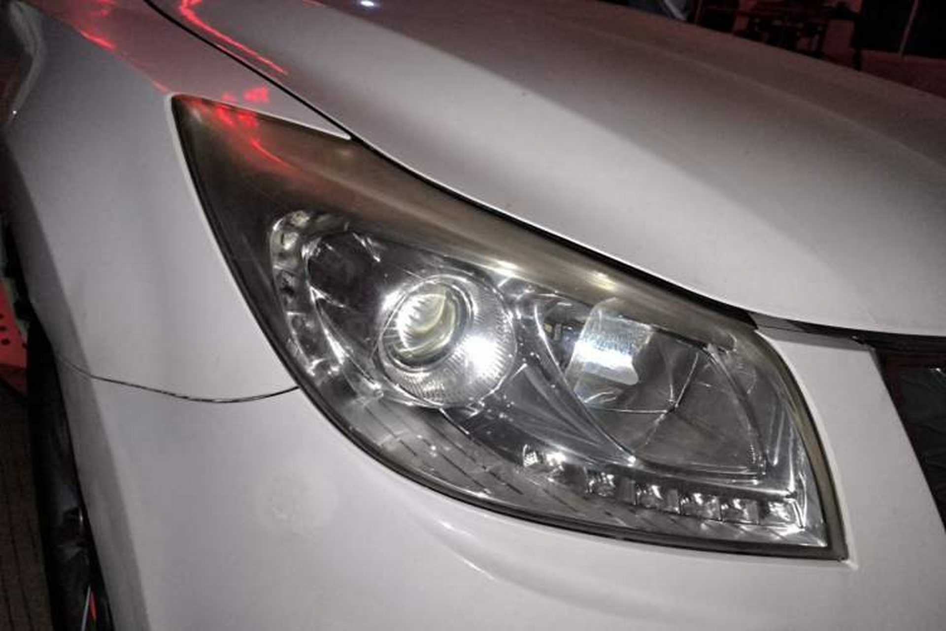 Used Haima S7 2015 Revised 1.8T Automatic Zongchi Version Right Front Headlight