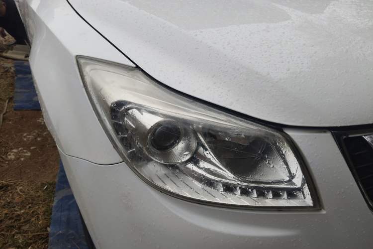 Used Haima S7 2015 Revised 1.8T Automatic Zongchi Version Right Front Headlight