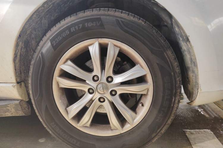 Used Haima S7 2015 Revised 1.8T Automatic Zongcheng Version Right Front Wheel Hub