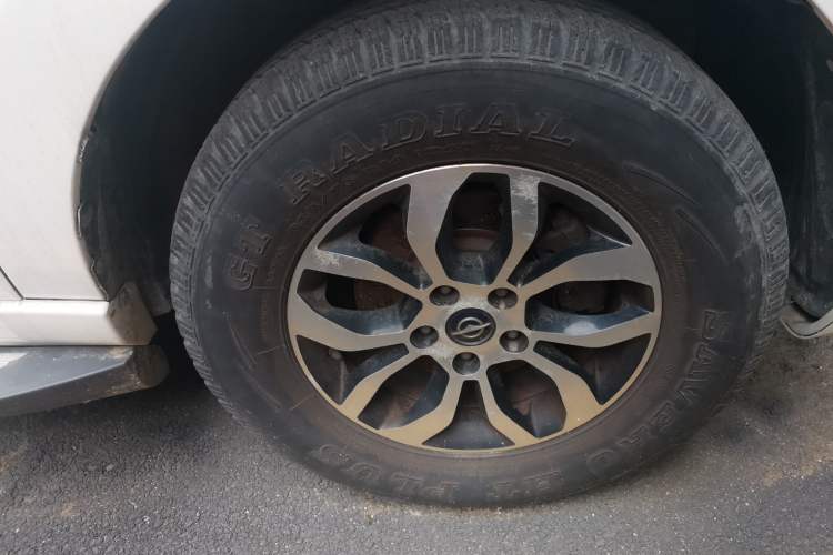 Used Haima S7 2015 2.0L Automatic Smart Enjoyment Version Right Front Wheel Hub