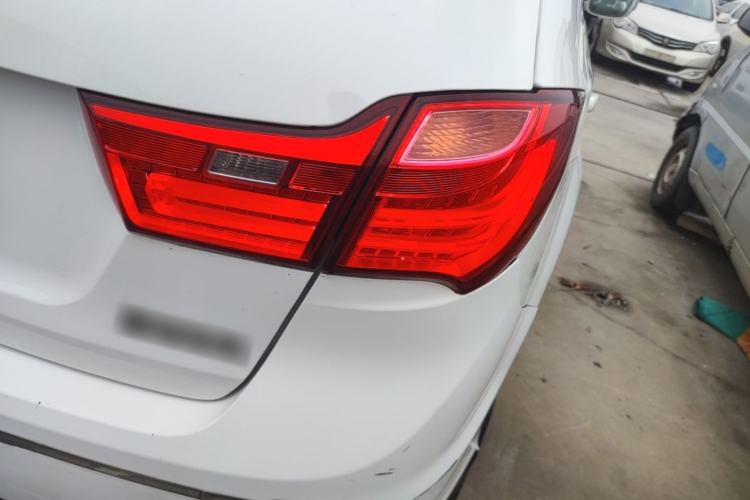 Used Haima S7 2015 Revised Version 2.0L Manual – Enjoyment Edition Right Rear Taillight